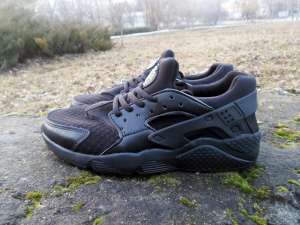    Nike Huarach    