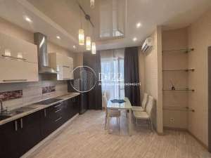   1-  , , 750 $/.