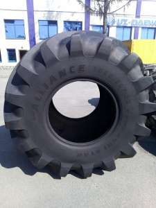   1050/50R32 1808 Alliance,  /, 