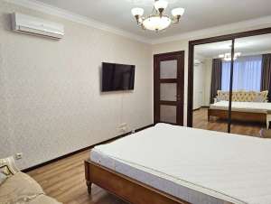   2-  , , 750 $/.