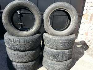   2  285/60/18  Bridgestone Dueler H/T  Dueler H/P - 