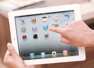   Apple iPad 3 64Gb Wi-Fi + 4G - 