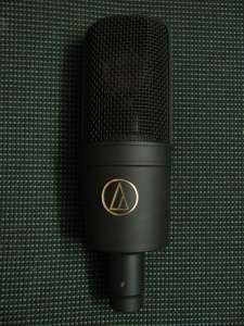   Audio-Technica AT4040