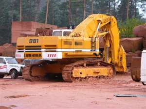   BF6L913   F6L912 Liebherr R981  Fuchs 118M