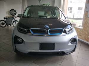   BMW i3 REX GIGA 2014