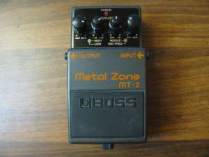   Boss Metal Zone MT-2