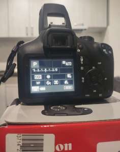   Canon Eos 4000d - 