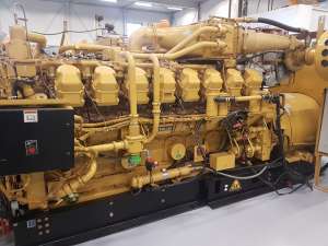 /  Caterpillar 3516, 2004 . . 1 000 , 