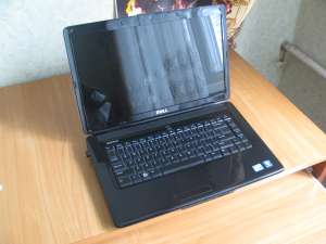   Dell Inspiron 1545 - 