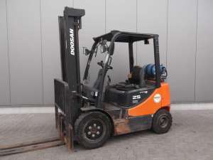   Doosan G 25 E-5 (893).