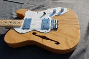   Fender Classic Series '72 Telecaster Thinline Electric Guitar - 