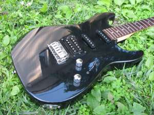   Fender Squire Showmaster - 
