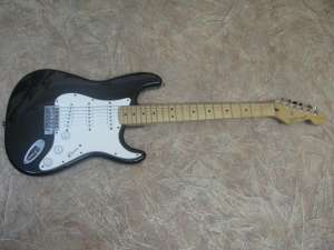   Fender Standard Stratocaster (Mexico 1993)