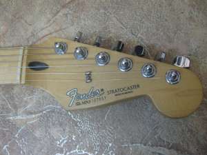   Fender Standard Stratocaster (Mexico 1993)