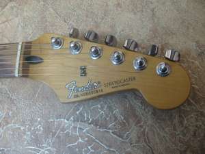   Fender Standard Stratocaster (Mexico 2000)