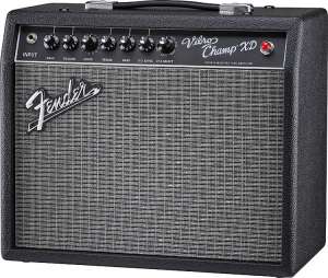   Fender VIBRO CHAMP XD 5-W TUBE !