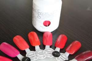 -  Gelish 110 