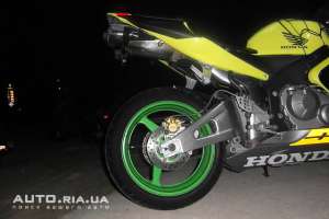   HONDA CBR 600RR