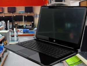   HP Pavilion 15-n075er (E8R18EA) ()