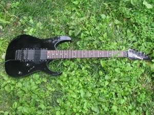   Ibanez GRG 270 + EMG 81/85 - 