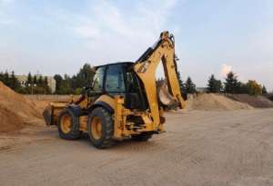  - JCB 3CX, CAT 444E