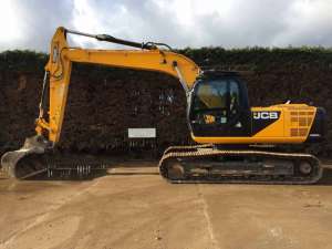   JCB JS 220 LC (820). - 