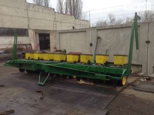   John Deere 7200 8  - 