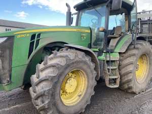   John Deere 8310R, 2013. ֳ 113 000 .