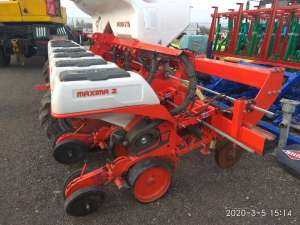   Kuhn Maxima 2 T ..