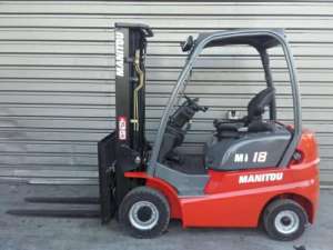   Manitou MI18D (869).