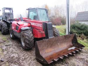   Manitou MLT845 (530).