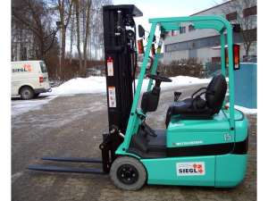   Mitsubishi FB 15 KRT-PAC (740). - 