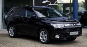   Mitsubishi Outlander - 