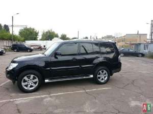   Mitsubishi Pajero Wagon