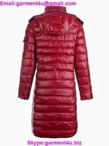   Moncler ,  Moncler , Moncler  ,   Moncler  Moncler  2013 .