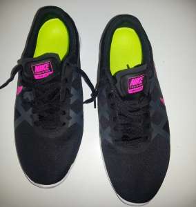   Nike () 38 . 1900 . - 