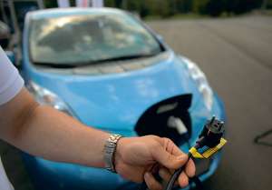   Nissan Leaf - 