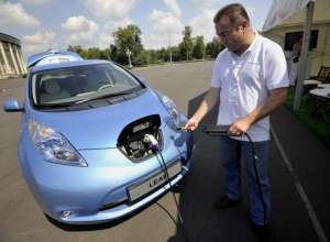   Nissan Leaf