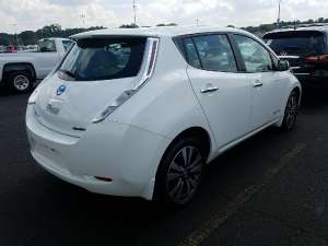   Nissan Leaf SV