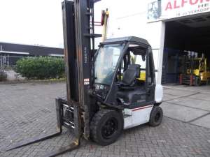   Nissan YG1D2A-30Q (698) - 