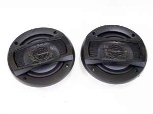  () Pioneer TS-A1395S (240)  310