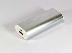 .  POWER BANK 8800 Alum. (200) - 