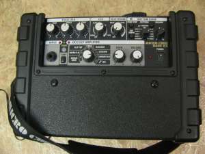   Roland MICRO CUBE BASS RX