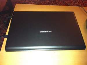   Samsung R517 - 