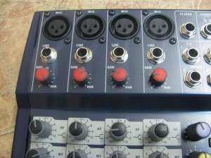  Soundcraft Notepad 124FX