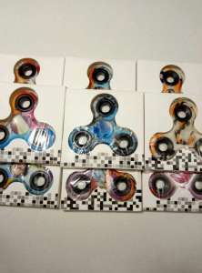   (spinner)  
