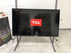   TCL 55  / 4K / Smart TV / WiFi + 