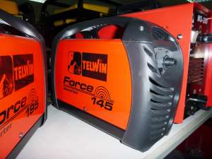   TELWIN Force 145 - 