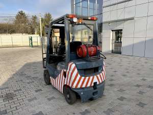   TOYOTA 02-8FGF15