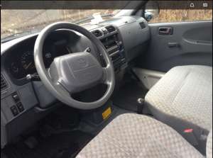   TOYOTA Hiace - 